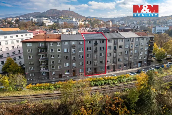 Pronájem bytu 1+1, Karlovy Vary, nábřeží Jana Palacha, 51 m2