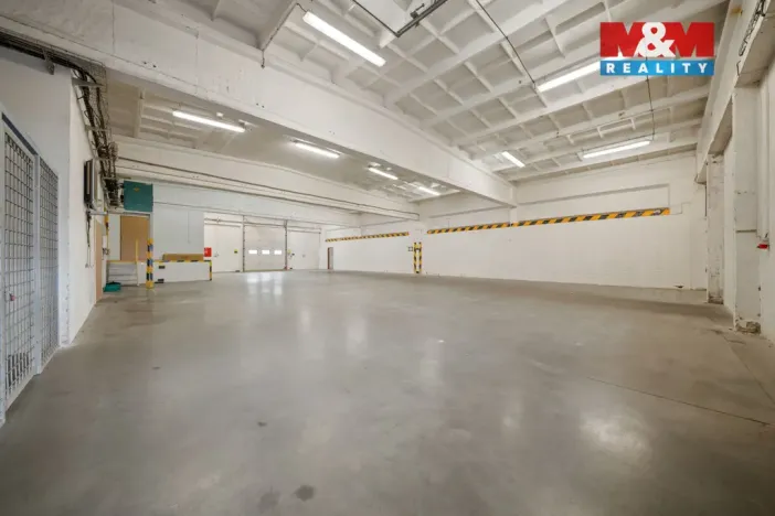 Pronájem skladu, Hradec Králové - Slezské Předměstí, Stavební, 1072 m2