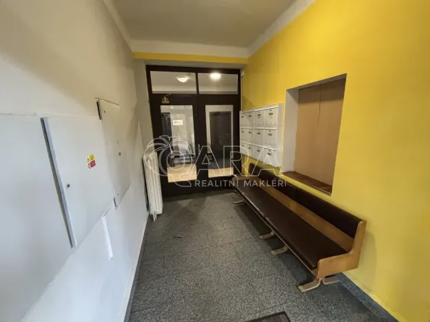 Pronájem skladu, Kladno, Huťská, 30 m2