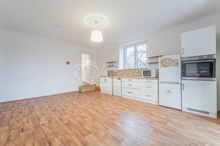 Pronájem bytu 2+kk, Beroun - Beroun-Město, Na Vinici, 45 m2
