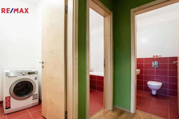 Prodej bytu 2+kk, Karlovy Vary, Libušina, 51 m2