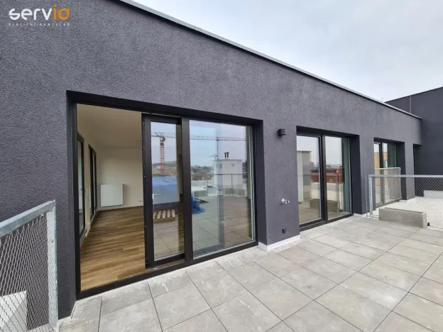 Pronájem kanceláře, Brno, Hvězdová, 109 m2