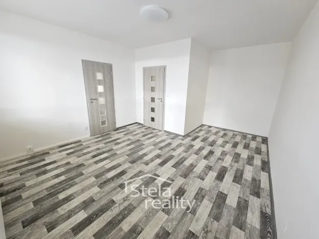 Pronájem bytu 1+1, Bruntál, Družební, 35 m2