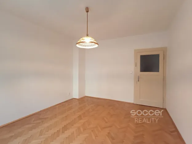 Pronájem bytu 2+kk, Praha - Žižkov, Biskupcova, 45 m2