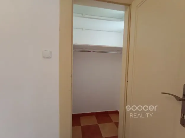 Pronájem bytu 2+kk, Praha - Žižkov, Biskupcova, 45 m2