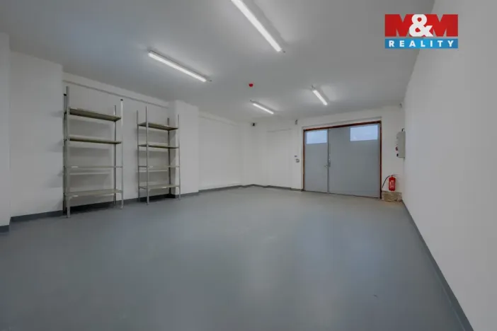 Pronájem skladu, Zubří, U Traktorky, 256 m2