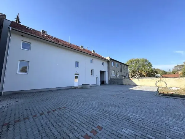 Pronájem bytu 2+kk, Rostěnice-Zvonovice, 52 m2