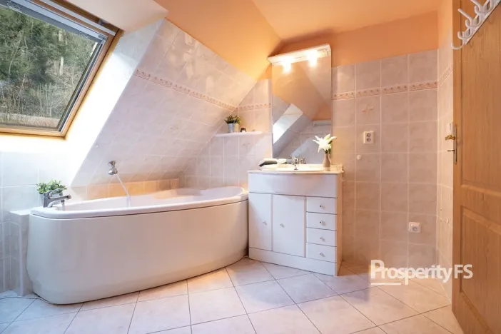 Prodej rodinného domu, Broumy, Osadní, 156 m2