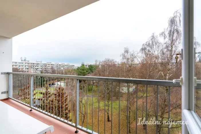 Pronájem bytu 1+kk, Praha - Střížkov, Českolipská, 26 m2