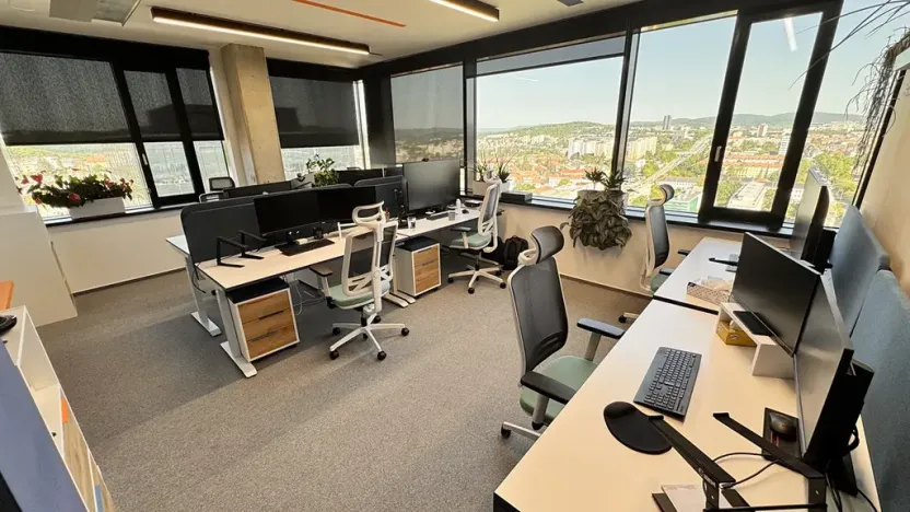 Pronájem kanceláře, Brno, Šumavská, 502 m2