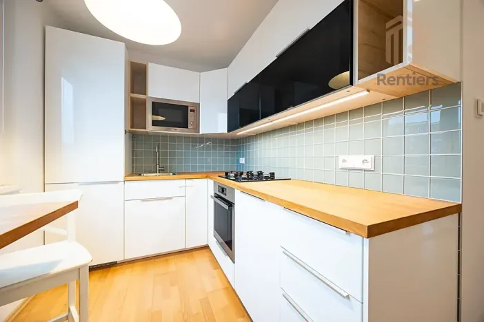 Pronájem bytu 2+1, Praha - Vokovice, Súdánská, 53 m2