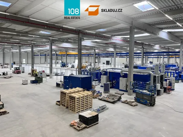 Pronájem skladu, Nymburk, 15000 m2