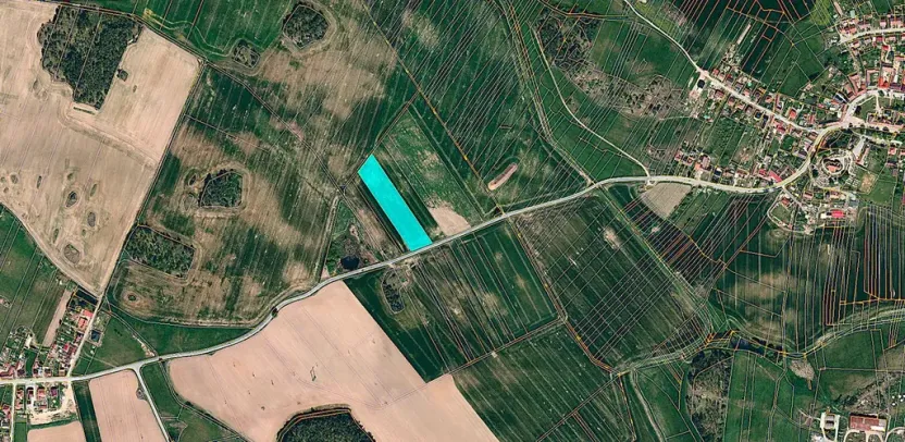 Prodej podílu pole, Nárameč, 2215 m2