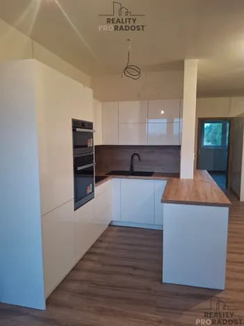 Prodej bytu 3+kk, Šenov, Do Dědiny, 83 m2