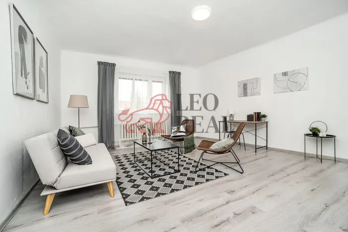 Prodej bytu 3+1, Údlice, Náměstí, 90 m2