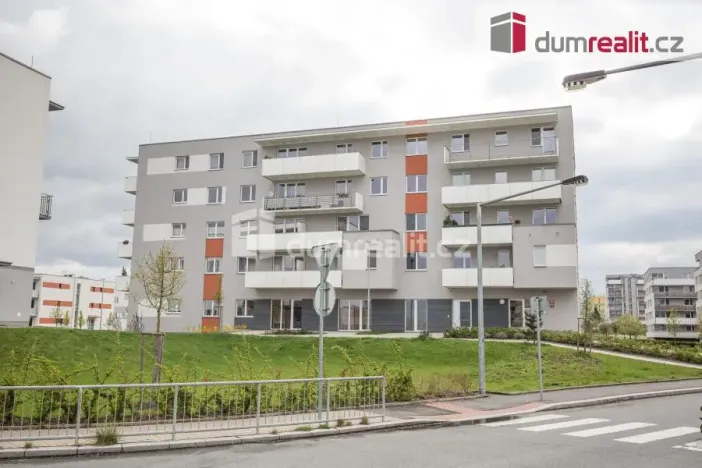 Pronájem bytu 4+kk, Praha - Háje, Jurkovičova, 94 m2