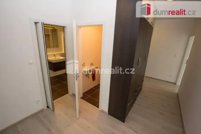 Pronájem bytu 4+kk, Praha - Háje, Jurkovičova, 94 m2