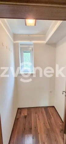 Pronájem rodinného domu, Zlín - Kostelec, Lešenská, 150 m2