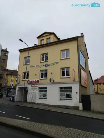 Pronájem bytu 2+1, Karlovy Vary, Kpt. Jaroše, 52 m2