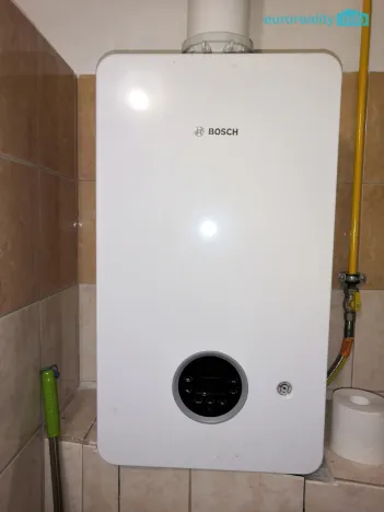 Pronájem bytu 2+1, Karlovy Vary, Kpt. Jaroše, 52 m2