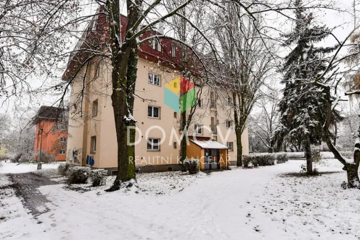 Prodej bytu 1+1, Praha - Kobylisy, Horňátecká, 28 m2