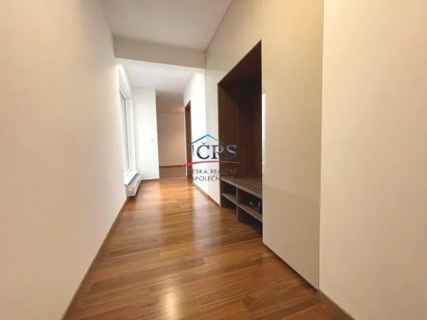 Pronájem bytu 2+kk, Praha, U Plynárny 1588/81, 60 m2