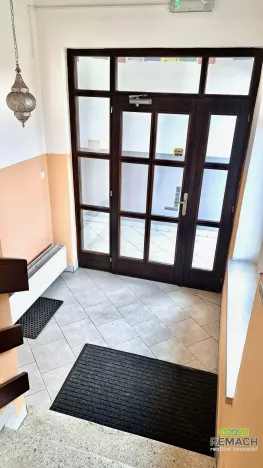 Pronájem komerční nemovitosti, Kunovice, V Grni, 197 m2