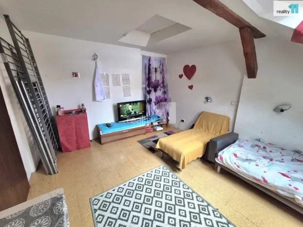 Prodej bytu 4+kk, Aš, Hlavní, 88 m2