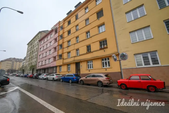 Pronájem bytu 2+kk, Brno, Burešova, 47 m2