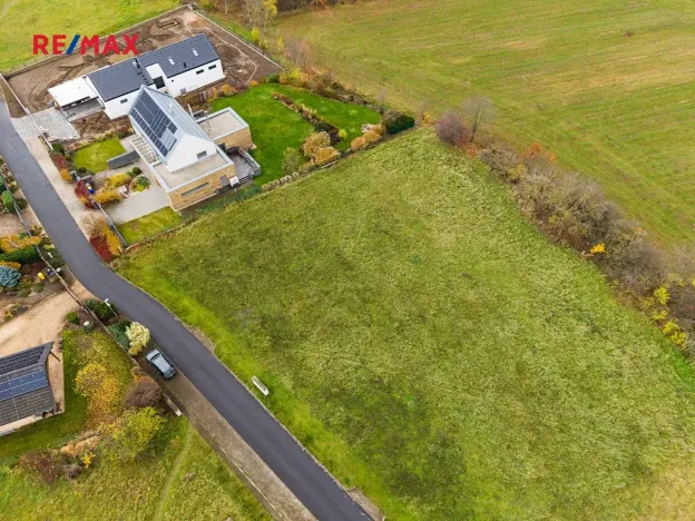 Prodej pozemku pro bydlení, Sibřina, 1760 m2