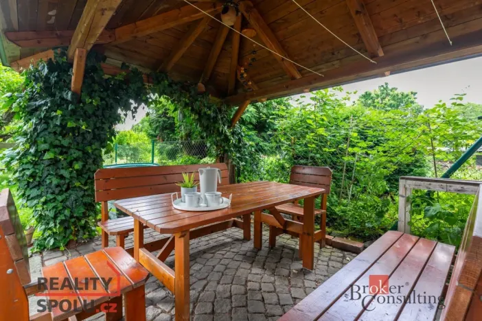 Prodej bytu 3+1, Dvůr Králové nad Labem, Klazarova, 100 m2