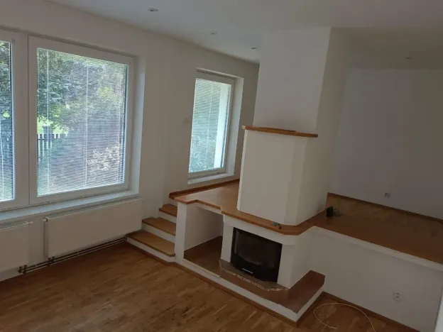 Pronájem rodinného domu, Hradec Králové - Březhrad, K Potoku, 270 m2