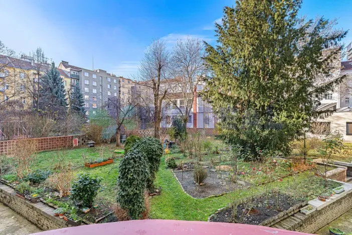 Prodej bytu 2+kk, Praha - Holešovice, U Uranie, 69 m2