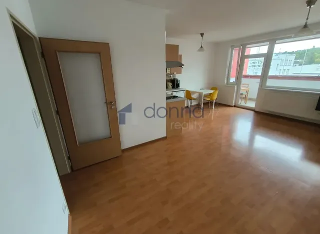 Prodej bytu 1+kk, Praha, Poděbradská, 36 m2