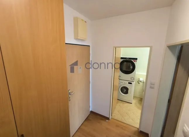 Prodej bytu 1+kk, Praha, Poděbradská, 36 m2