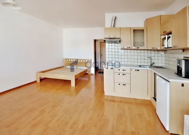 Prodej bytu 1+kk, Praha, Poděbradská, 36 m2