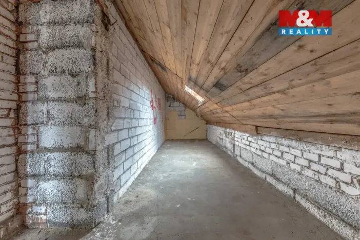 Prodej rodinného domu, Dobrovice - Sýčina, 129 m2