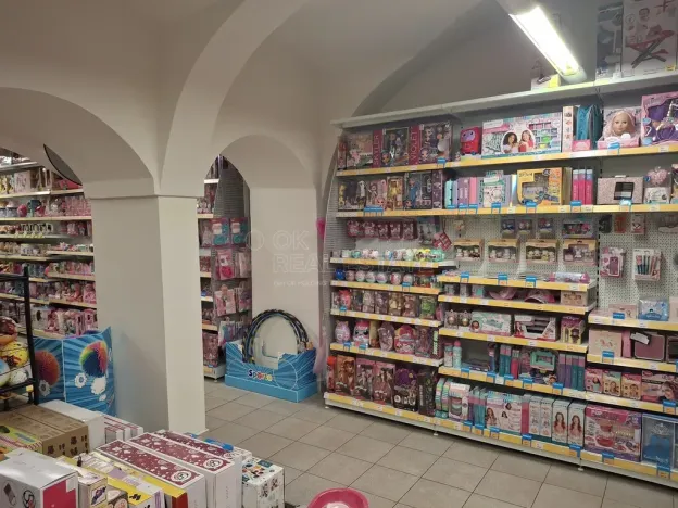 Pronájem obchodního prostoru, Kolín - Kolín I, 205 m2