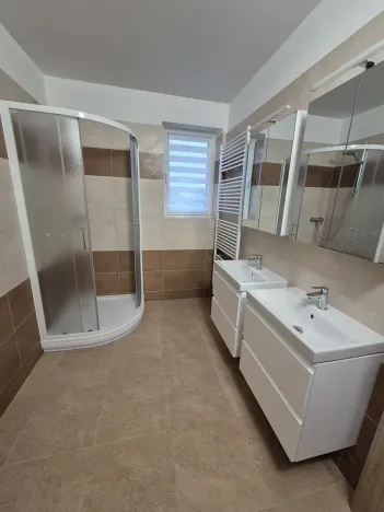 Pronájem bytu 4+kk, Stochov, Osvobození, 90 m2