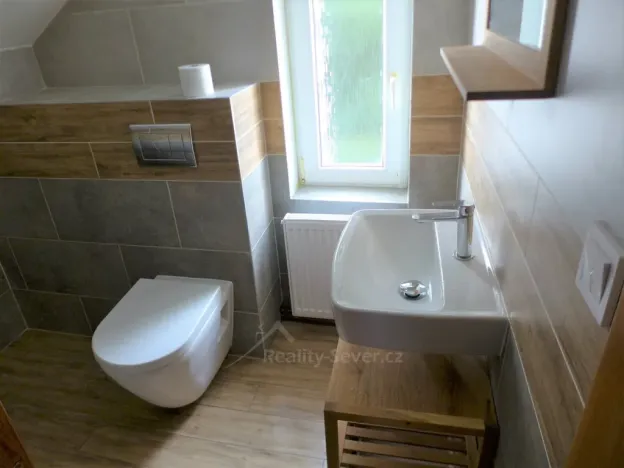 Pronájem bytu 4+kk, Krásná Lípa, Masarykova, 167 m2