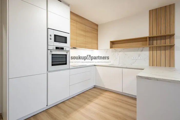 Prodej bytu 2+kk, Praha - Ruzyně, Stočesova, 54 m2