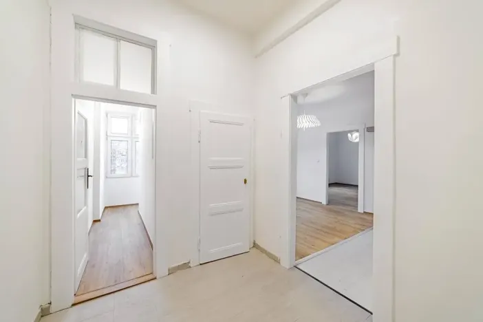 Pronájem bytu 2+kk, Praha - Nusle, Na Jezerce, 51 m2