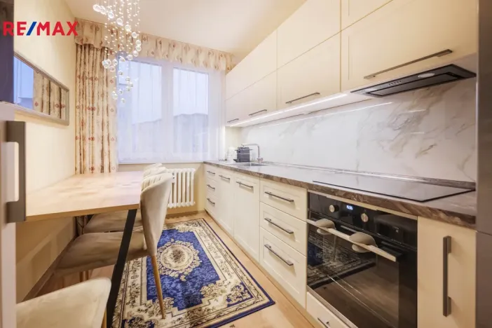 Prodej bytu 3+1, Brno - Líšeň, Vlkova, 63 m2