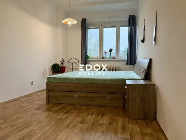 Prodej bytu 1+1, Praha - Braník, Na Mlejnku, 52 m2