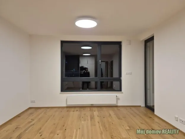 Pronájem bytu 2+kk, Praha - Nusle, Mužíkova, 52 m2