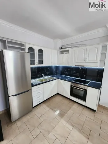 Prodej bytu 2+kk, Drač, 84 m2