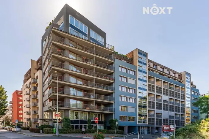 Pronájem bytu 3+kk, Praha - Vysočany, Podnádražní, 100 m2