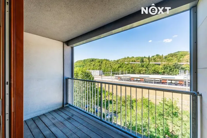 Pronájem bytu 3+kk, Praha - Vysočany, Podnádražní, 100 m2