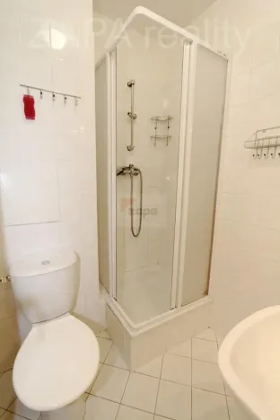 Pronájem bytu 1+kk, Praha - Záběhlice, K prádelně, 34 m2