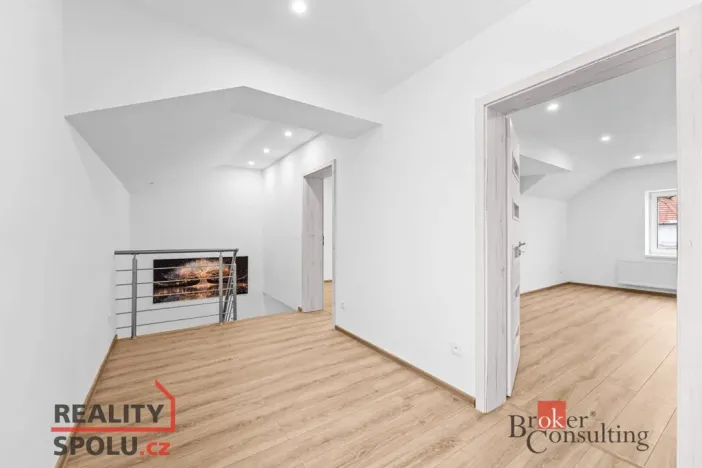 Prodej rodinného domu, Dřenice, 126 m2